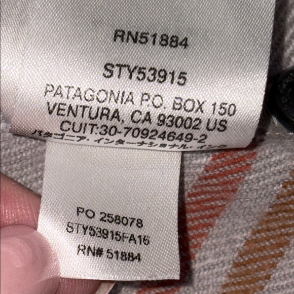 Patagonia Cream Tan Button Down Shirt - Picture 8 of 8